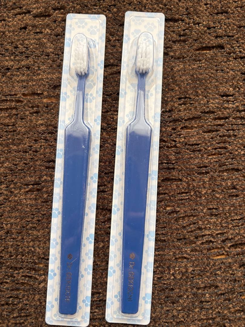 ドクターデンタルワン30g×2本＋犬用歯ブラシ2本 おまけ歯ブラシ1本つき