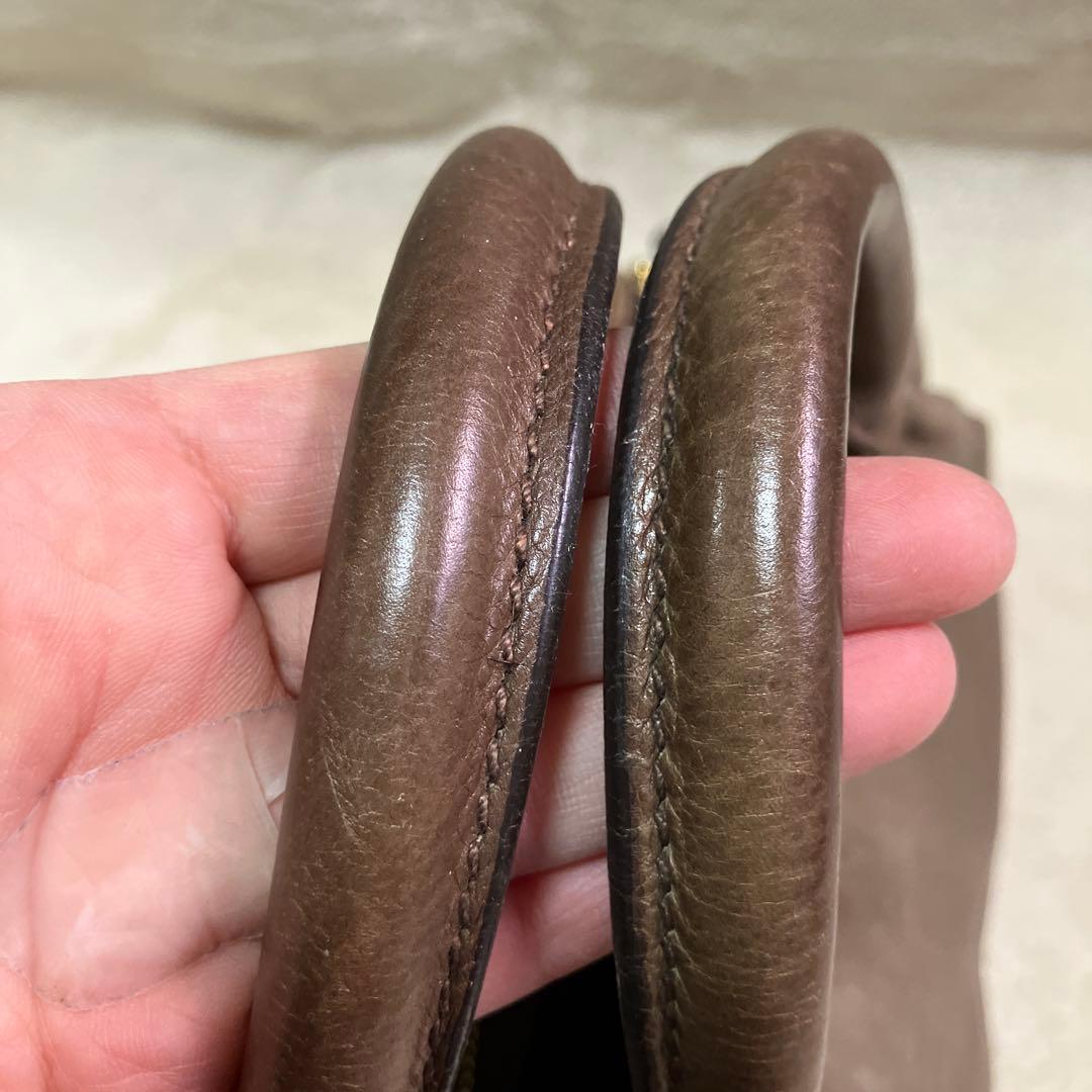 ミュウミュウ　ハンドバッグ