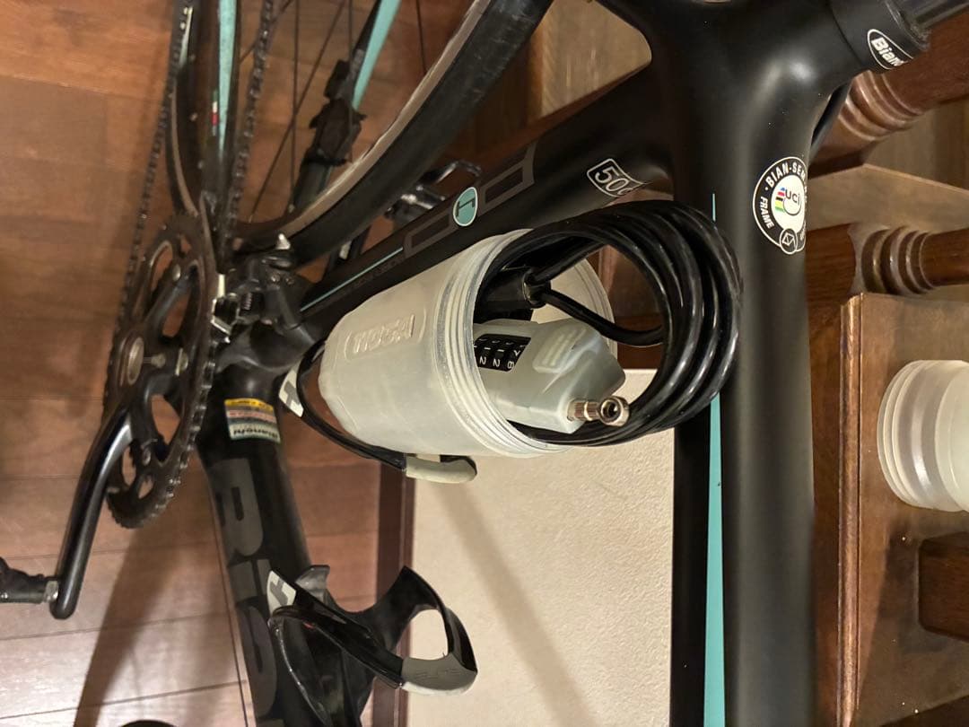 ビアンキ SEMPRE 105 フルカーボン ロードバイク