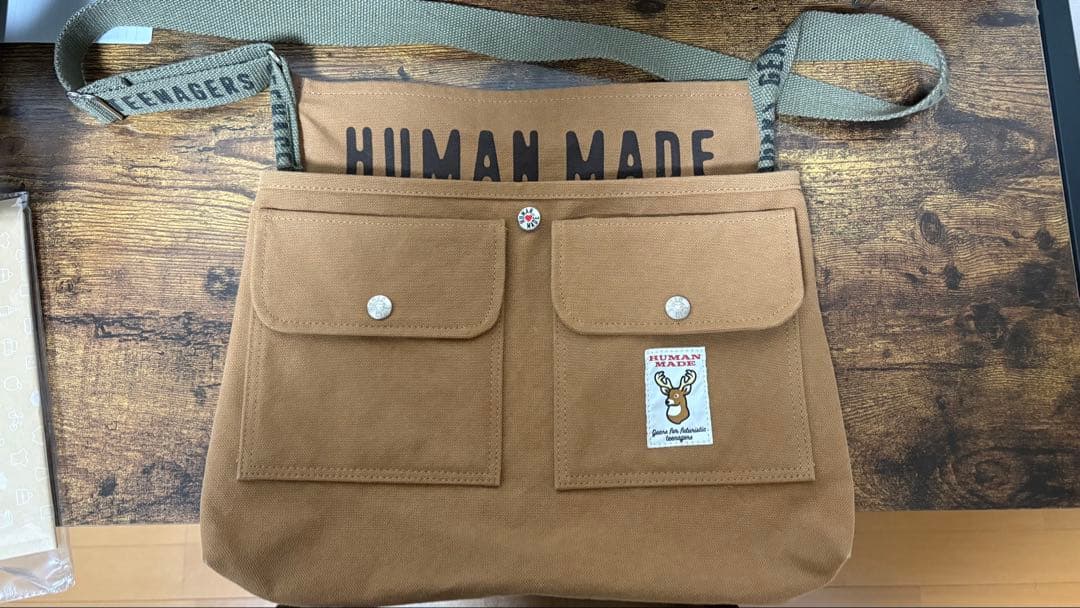 HUMAN MADE ベージュ ショルダーバッグ