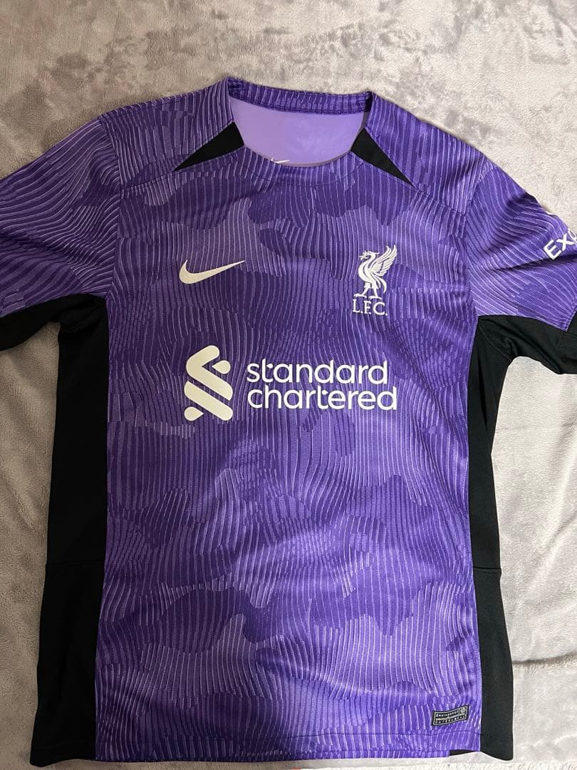 リバプール DRI-FIT パープルシャツ M ダルウィンヌニェス