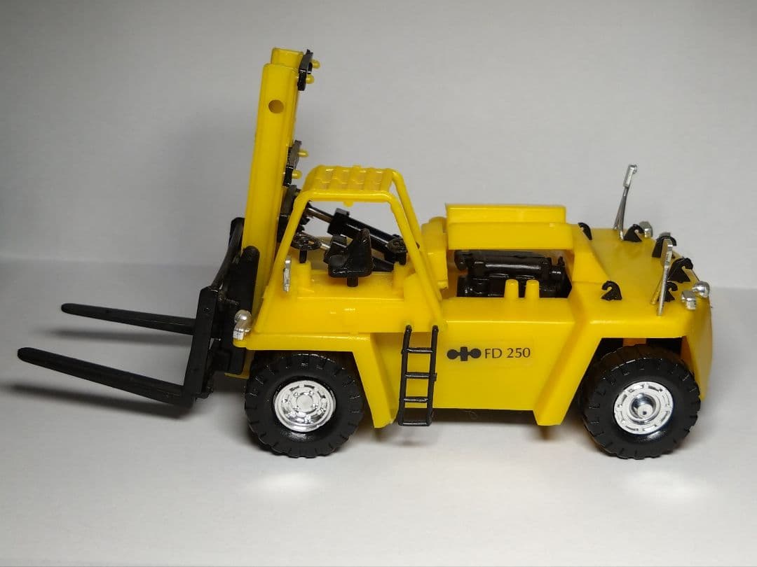 g*_様 【破損】　DELUXE BIG-1　デラックスビッグワンガム　カバヤ