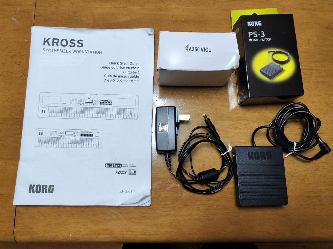 美品KORG KROSS2黒 61鍵 シンセサイザー＋付属品5点セット