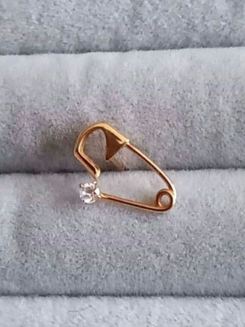 K18　ピアス　片耳