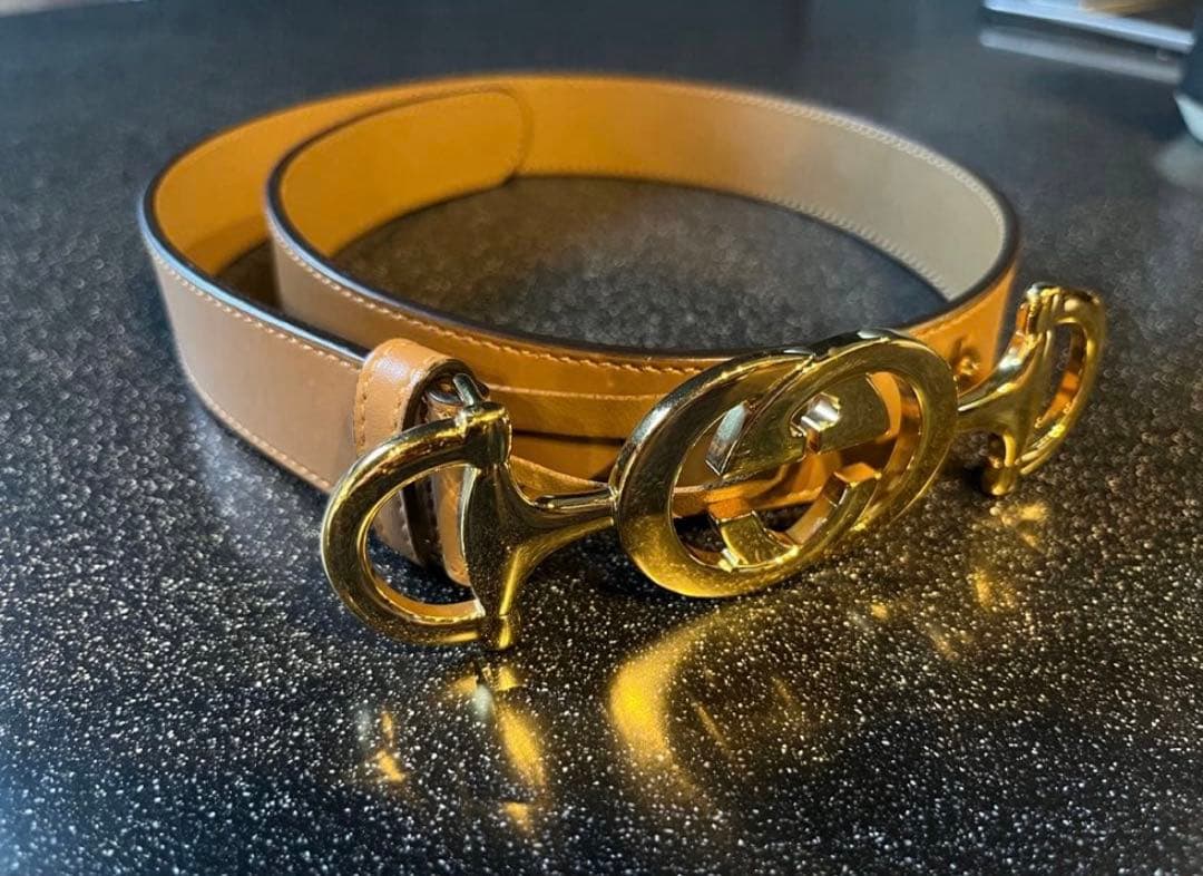 arman　GUCCI ベージュレザー ベルト インターロッキング