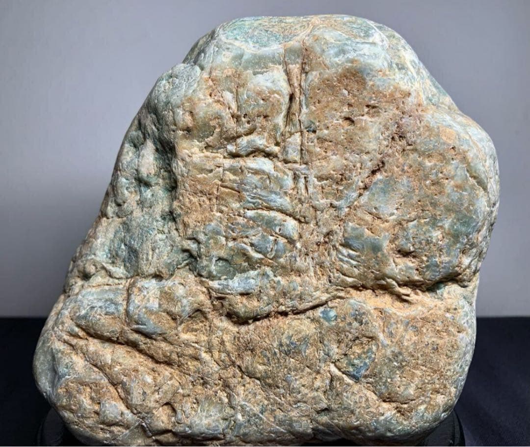 《ご奉仕価格》糸魚川産 エメラルド フェナカイト 11,800ct 原石 宝石