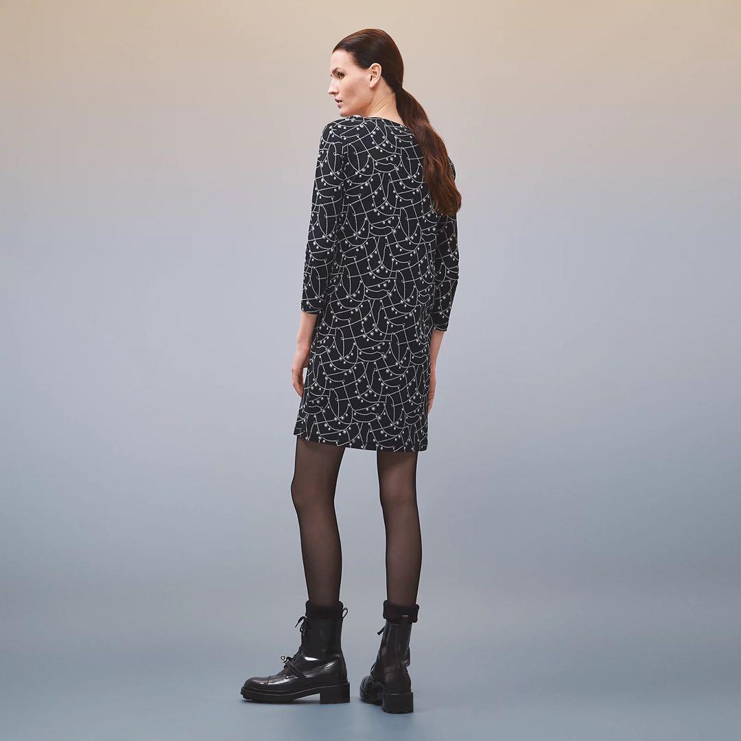 新品タグ付　HERMESワンピース　クルーネック　ブラック