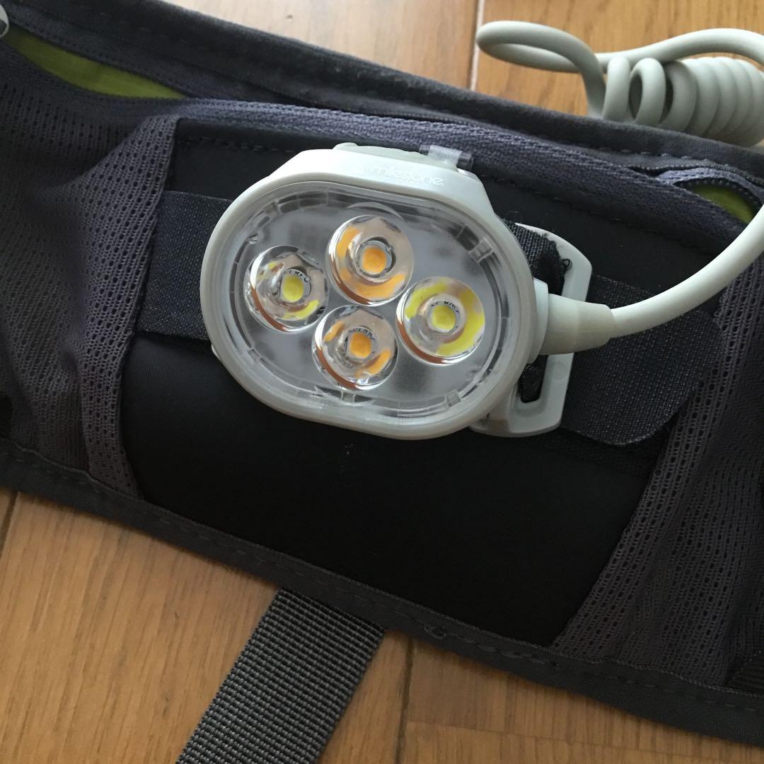美品　Milestone　USB充電式 LEDライト ウエストポーチ