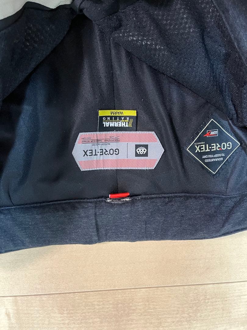 686 スノーボードウェア