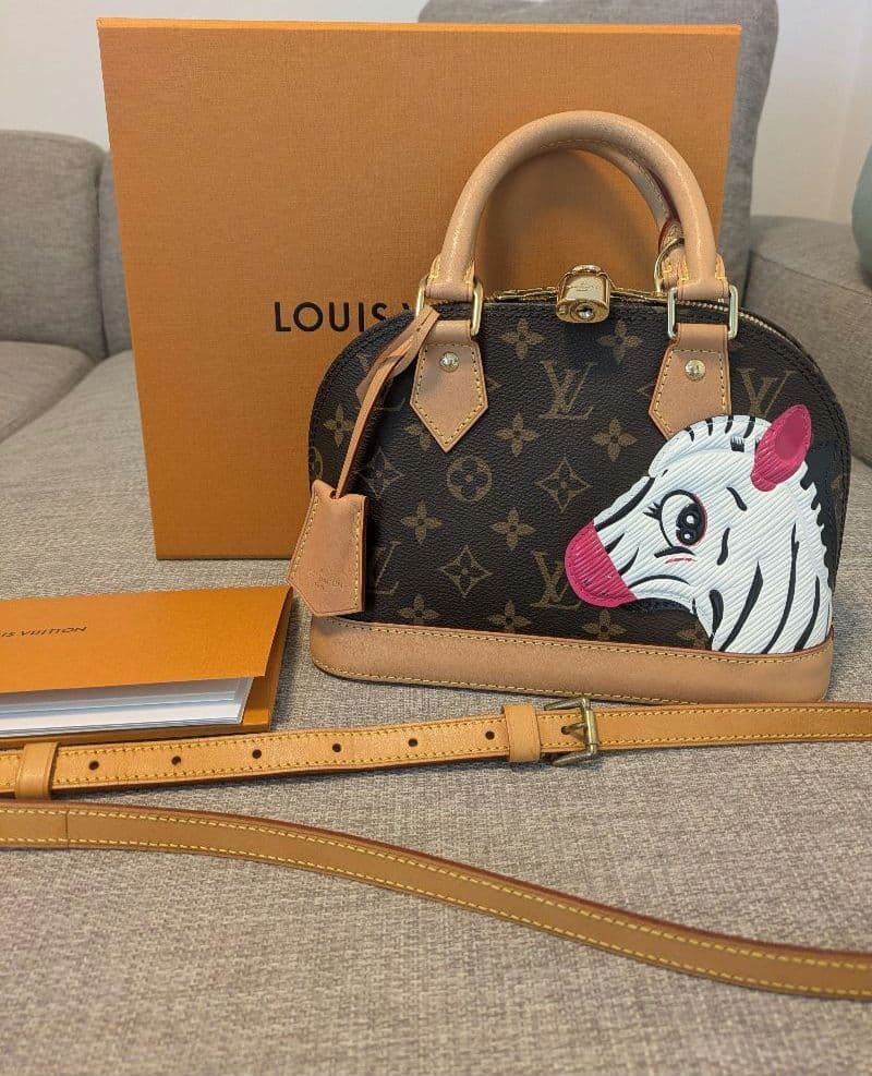 aiちゃん ほぼ新品 Louis Vuitton アルマBB M47201
