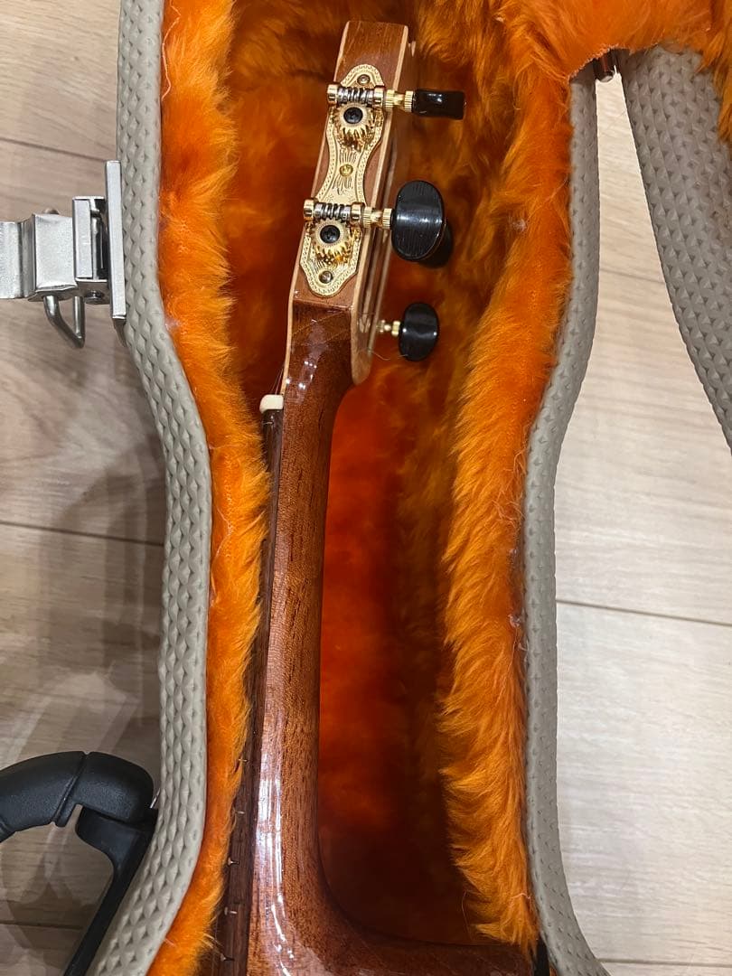 K*o様 ブラジル　サンパウロ製　DE CASTRO カバキーニョ Cavaqu