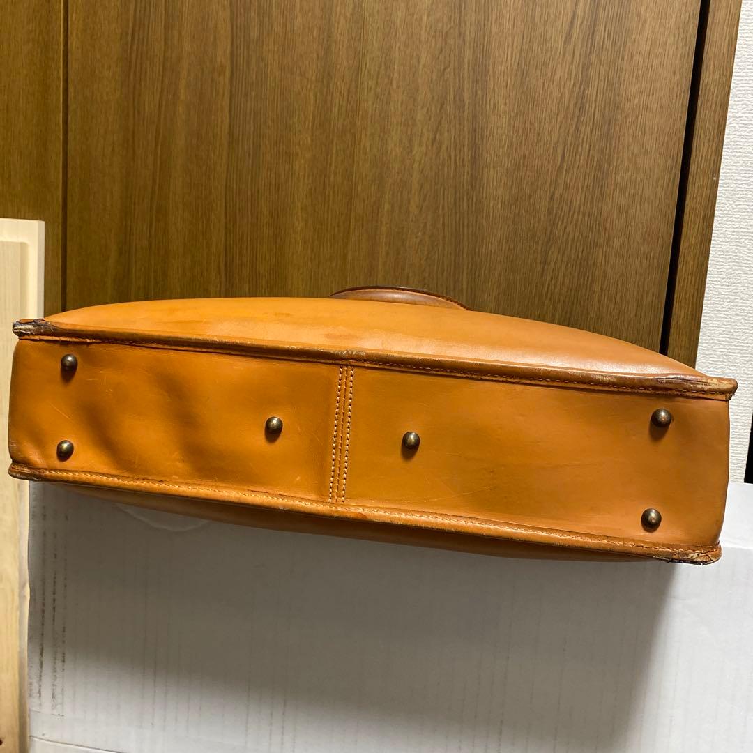 レザーバッグ マーストン ブリーフ ビジネス　TUSTING 茶色　キャメル