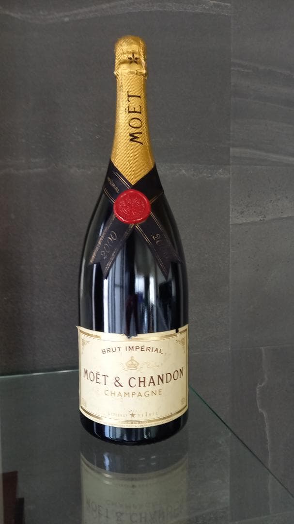 激レア　モエシャンドン　2000年　ミレニアム　マグナム