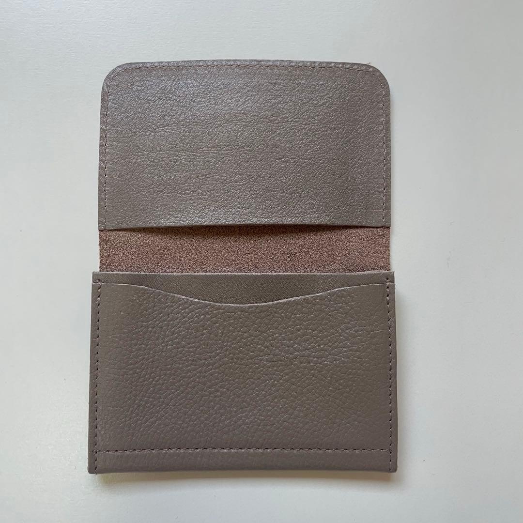 【新品未使用】イルビゾンテ　名刺入れ