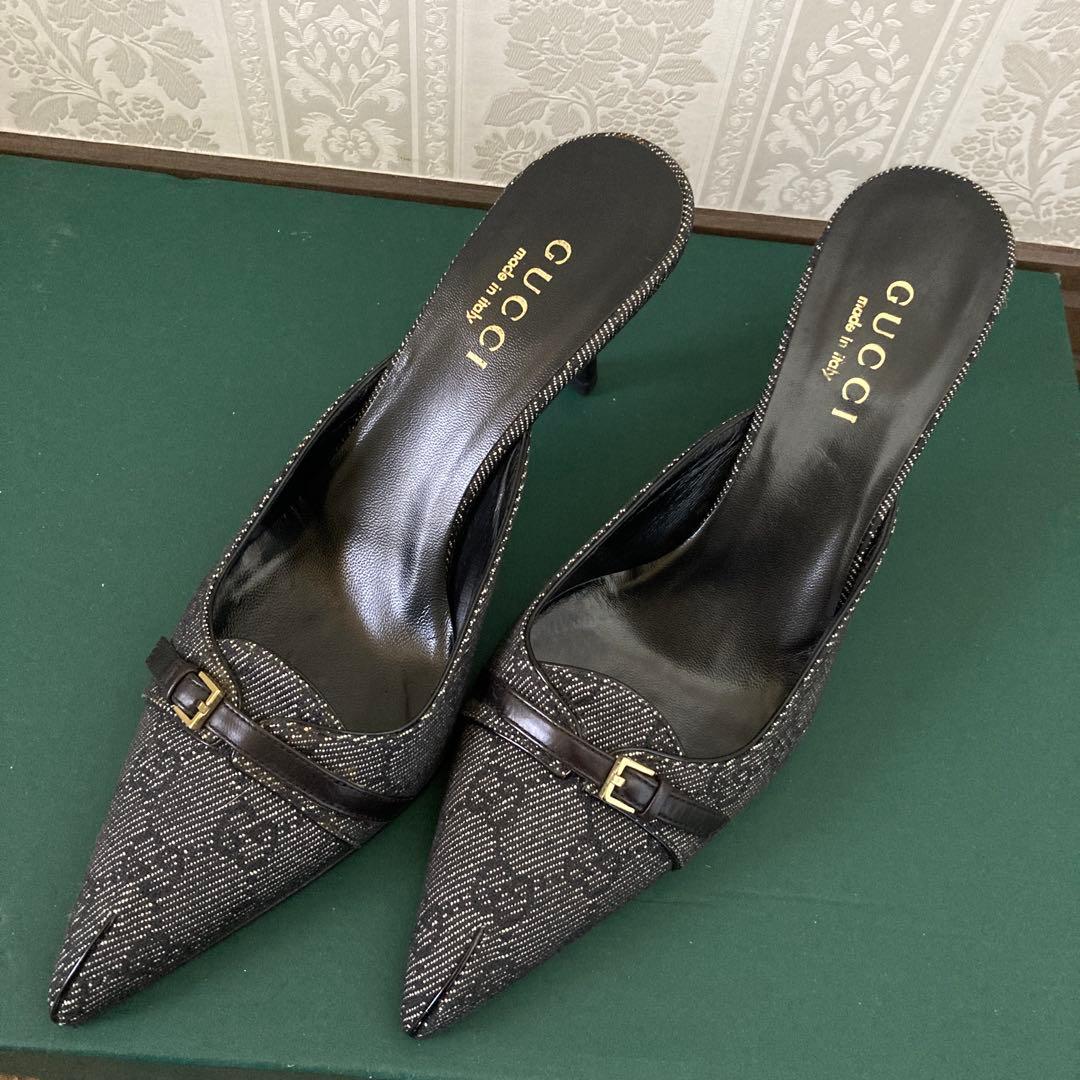 GUCCI ポインテッドトゥヒール ブラック・グレー　イタリア製