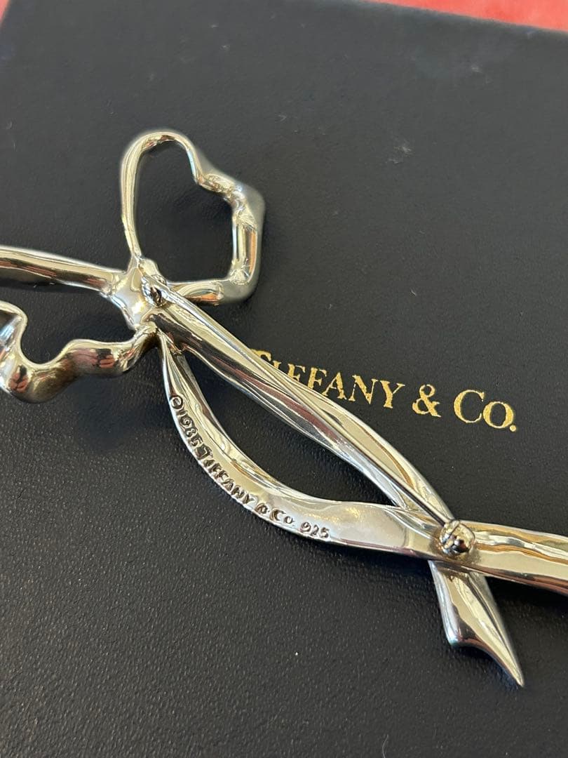 Tiffany & Co. オールドティファニー　シルバーリボンブローチ