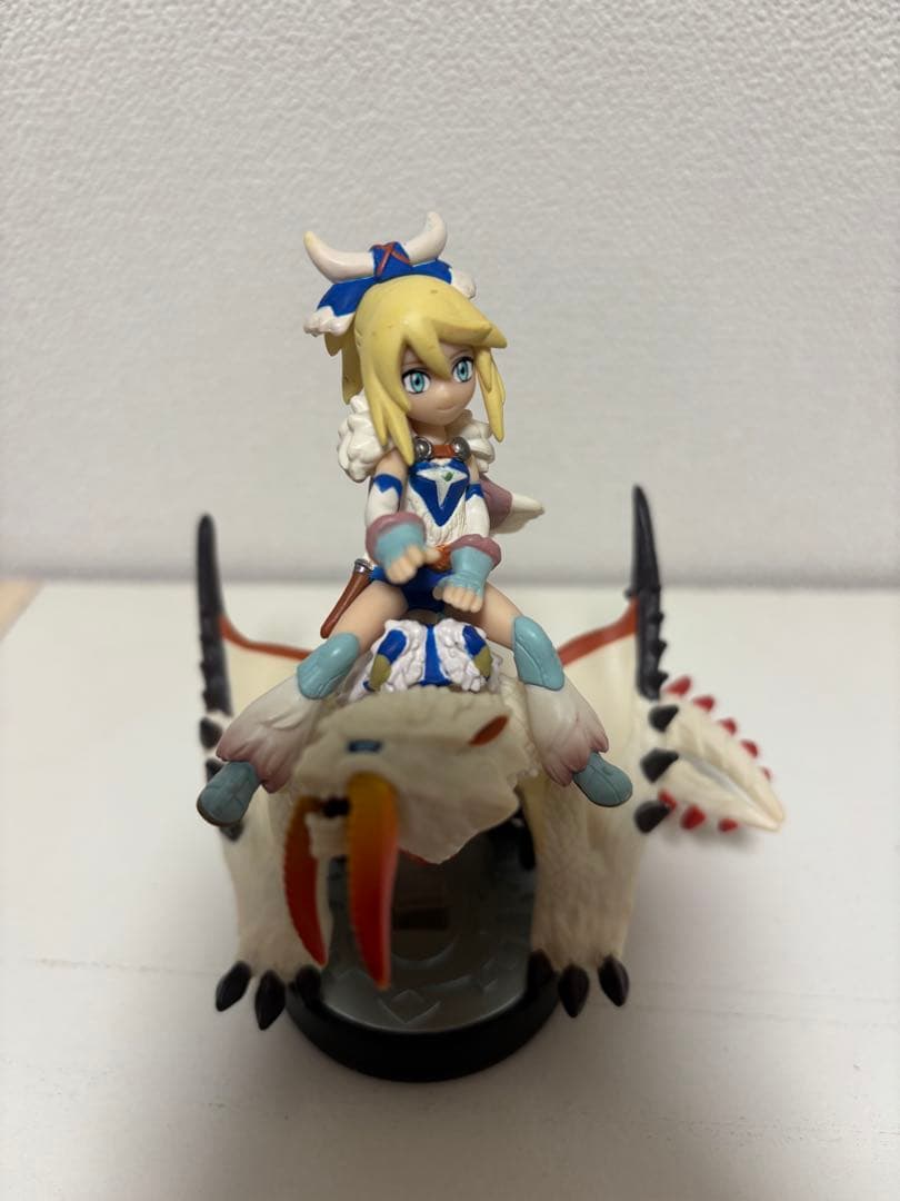 amiibo アミーボ モンスターハンター ストリーズ フィギュア