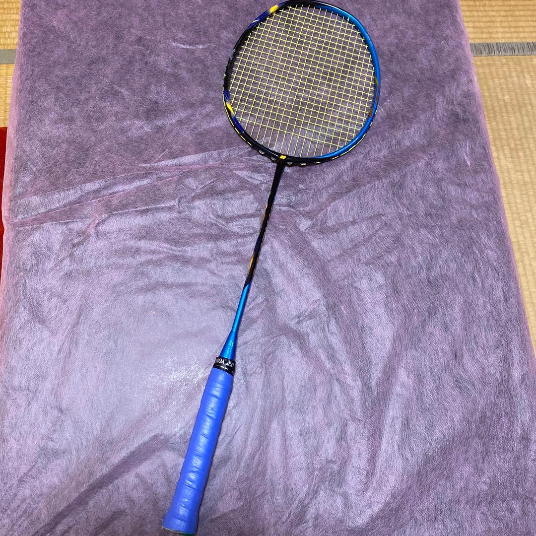 YONEX アストロックス77 4UG5