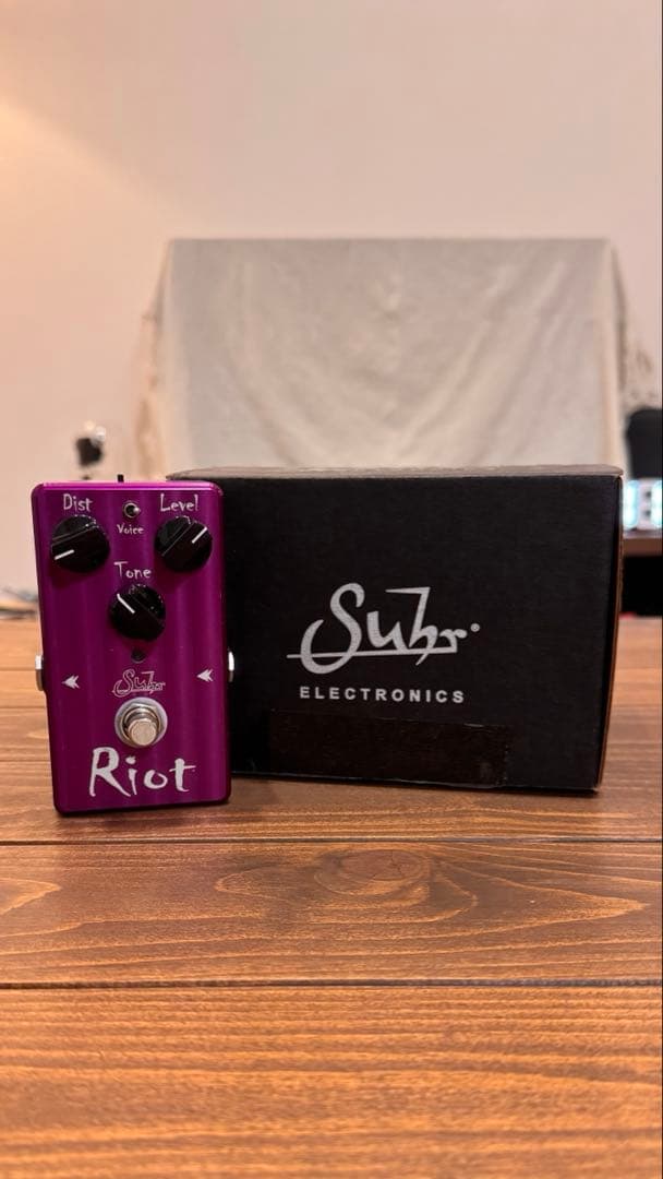 Suhr Riot ギターエフェクター