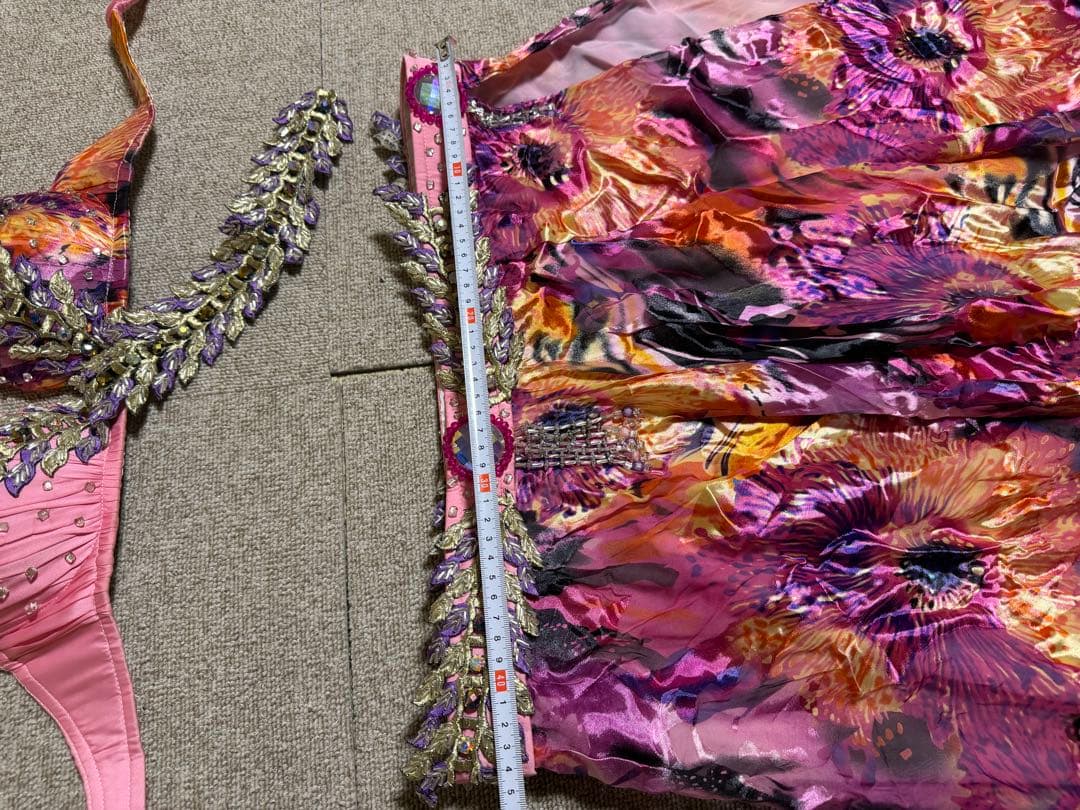 ベリーダンス セットアップ ピンクと紫