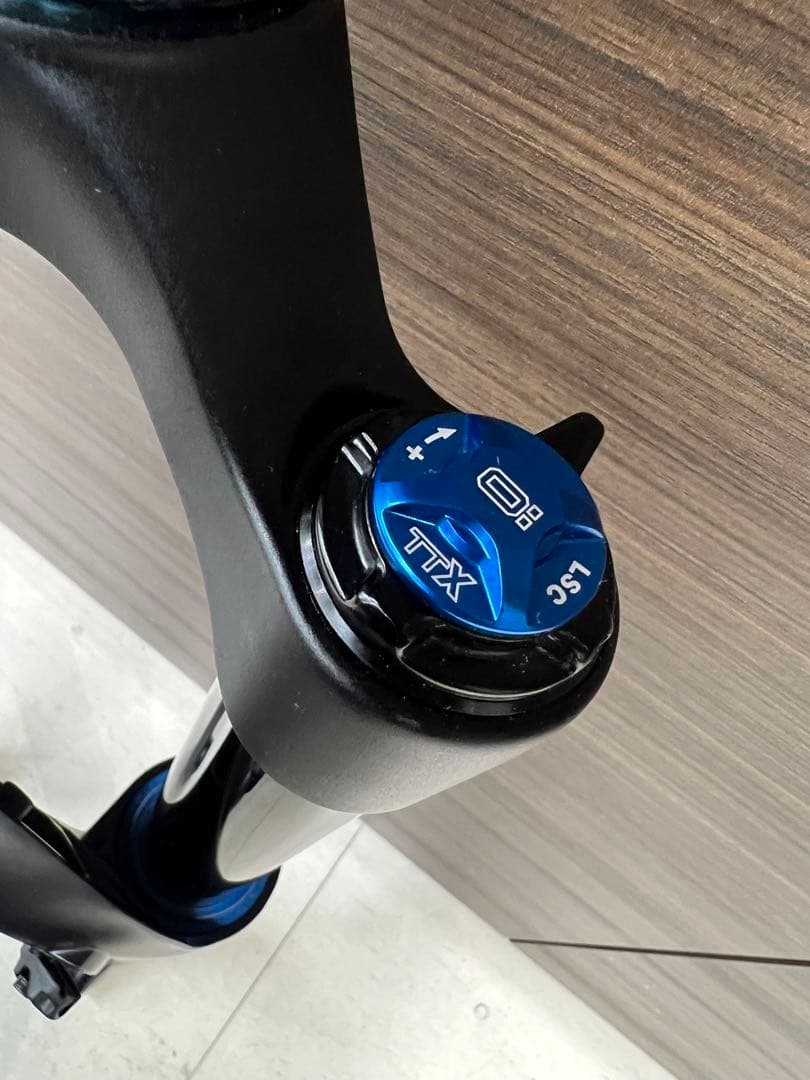 OHLINS RXF36 M.3 サスペンション