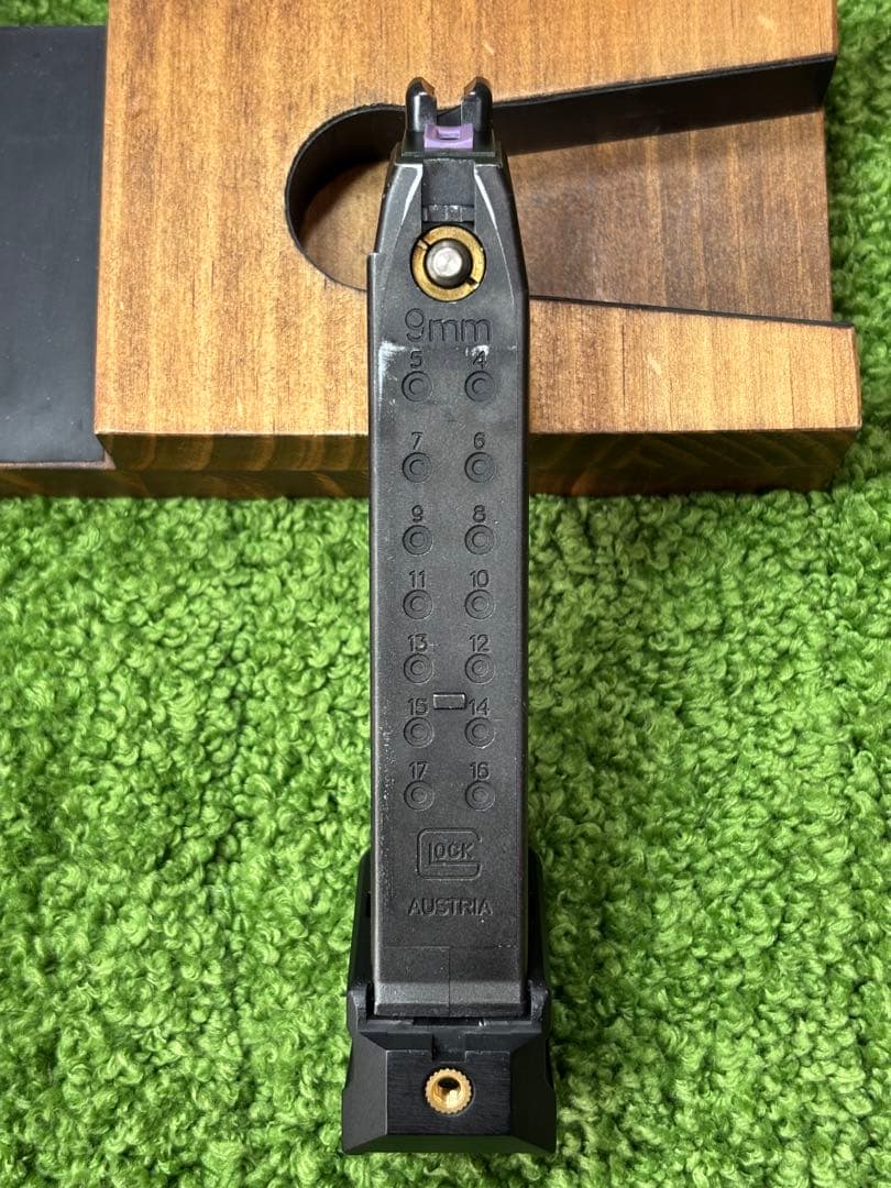 東京マルイ グロック17 3rd カスタム品　フリーダムアート　アキュコンプ仕様