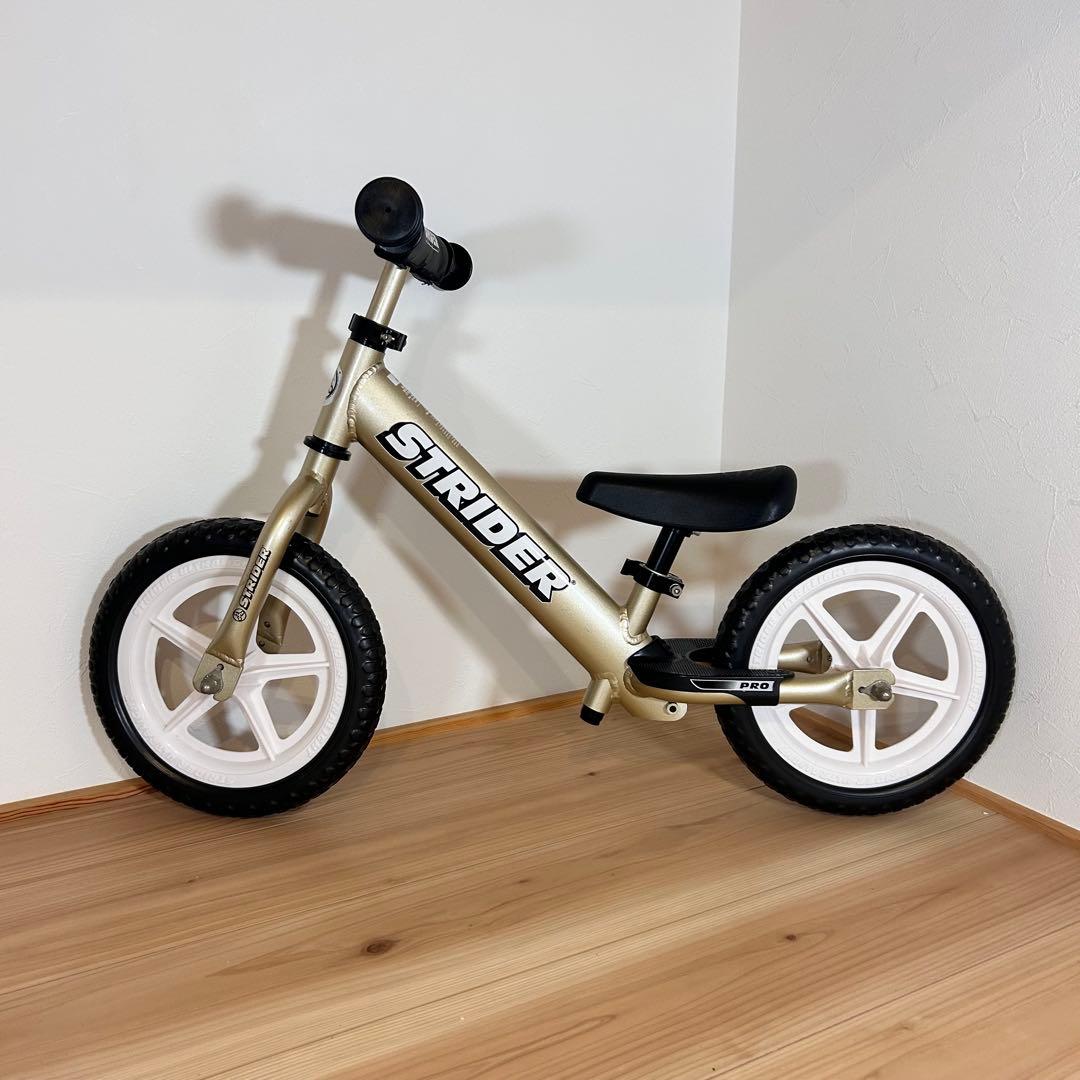 【美品】ストライダー 12PRO ゴールド