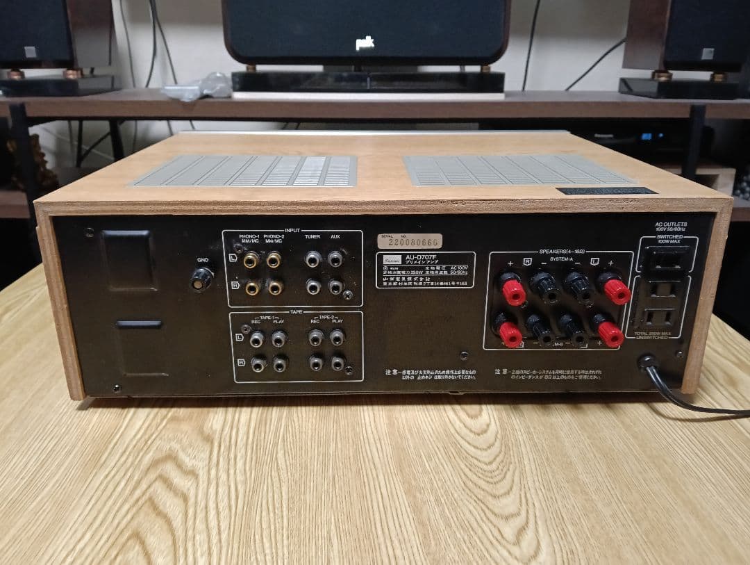 サンスイSANSUI AU-D707F 動作品