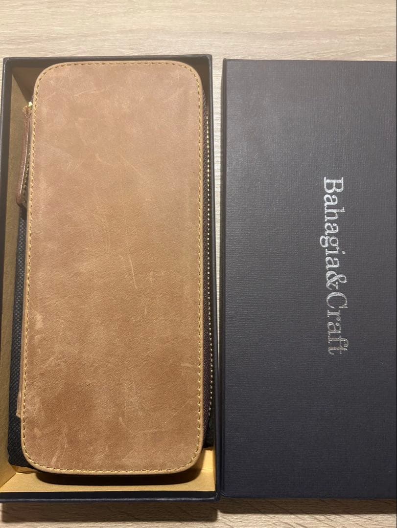 バハギア クレイジーホースレザー