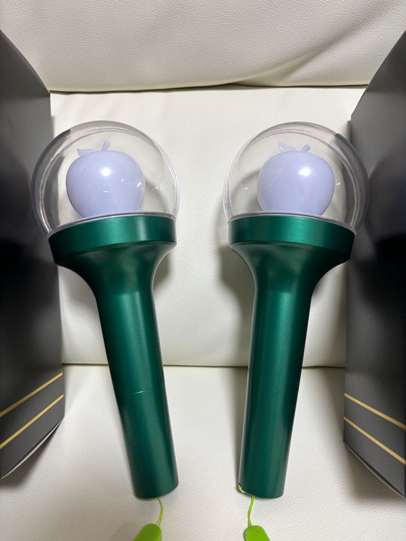 【美品】MGA Official Light Stick グリーン　2個セット