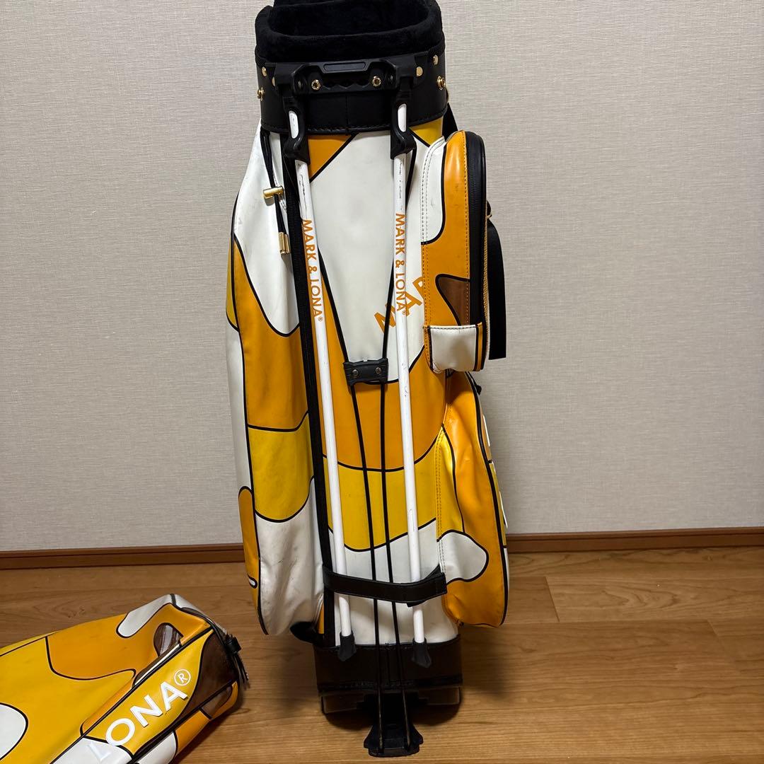 マーク＆ロナ　キャディーバッグ