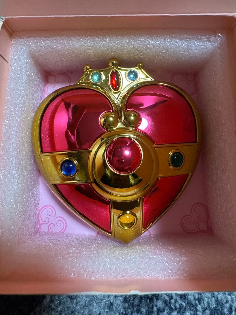 セーラームーン　20thコンパクト