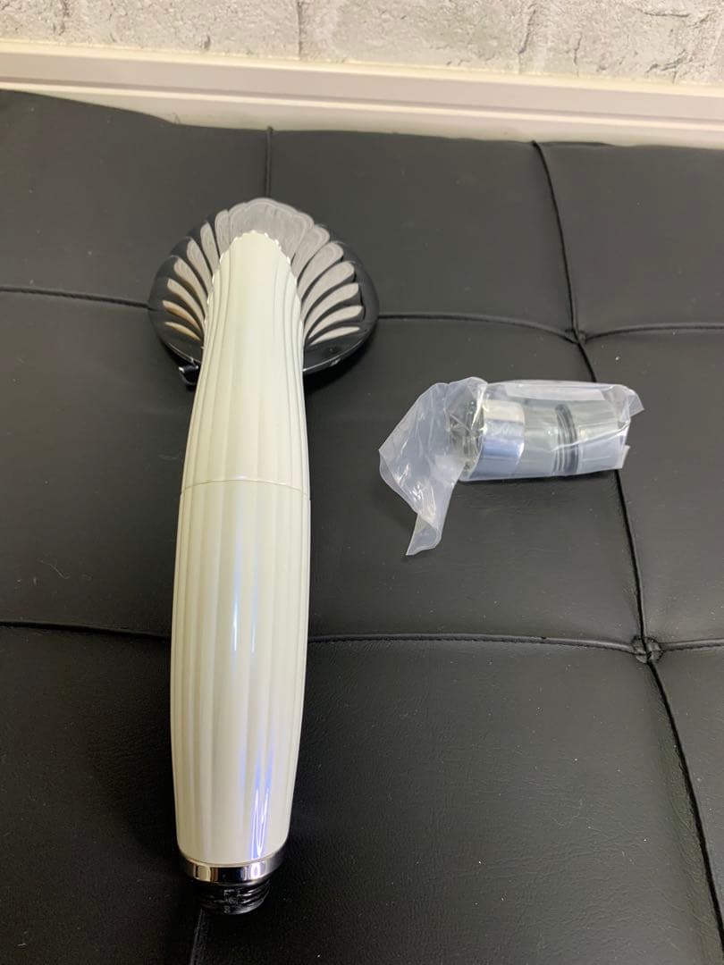 リファ　シャワーヘッド　ファインバブルピュア