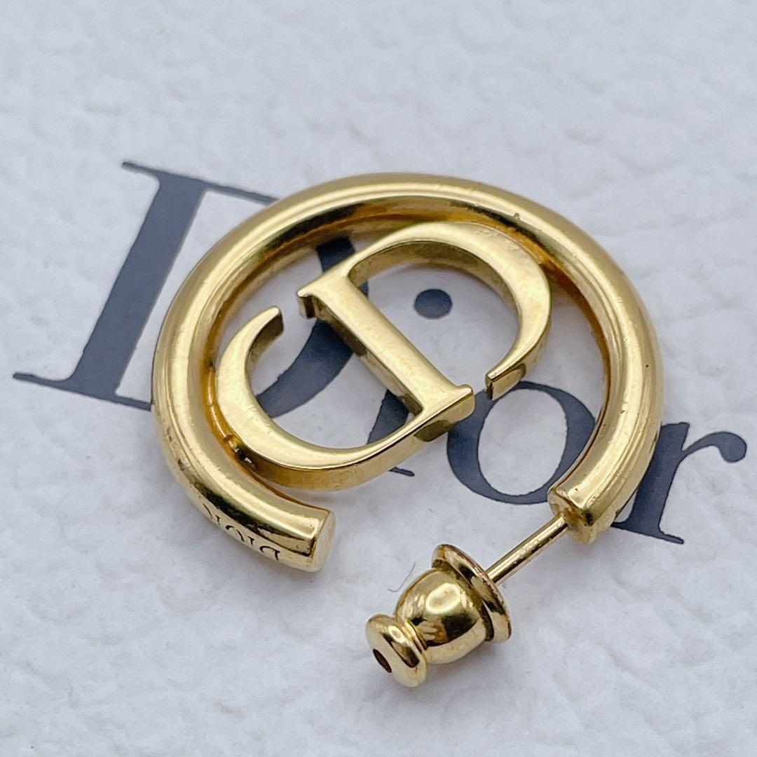 Christian Dior ピアス　モンテーニュ　フープ　サークル　ゴールド