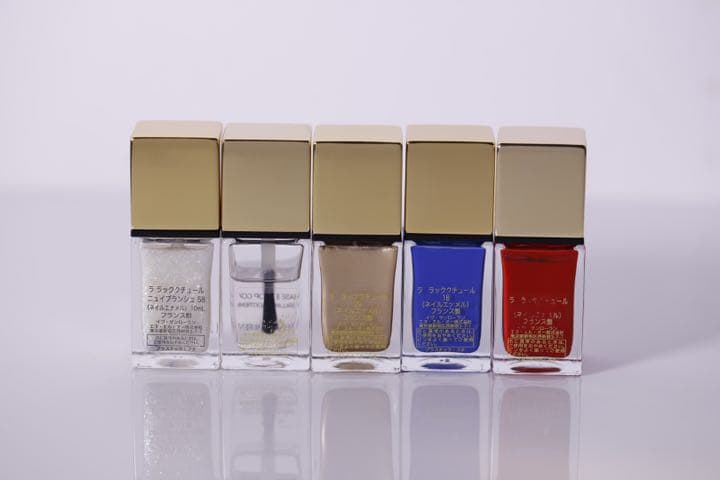 イブサンローランマニキュア