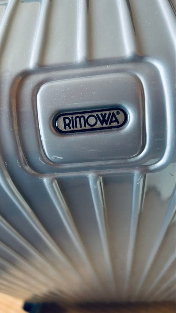 専用RIMOWA ポリカーボネート製スーツケース シルバー 大型
