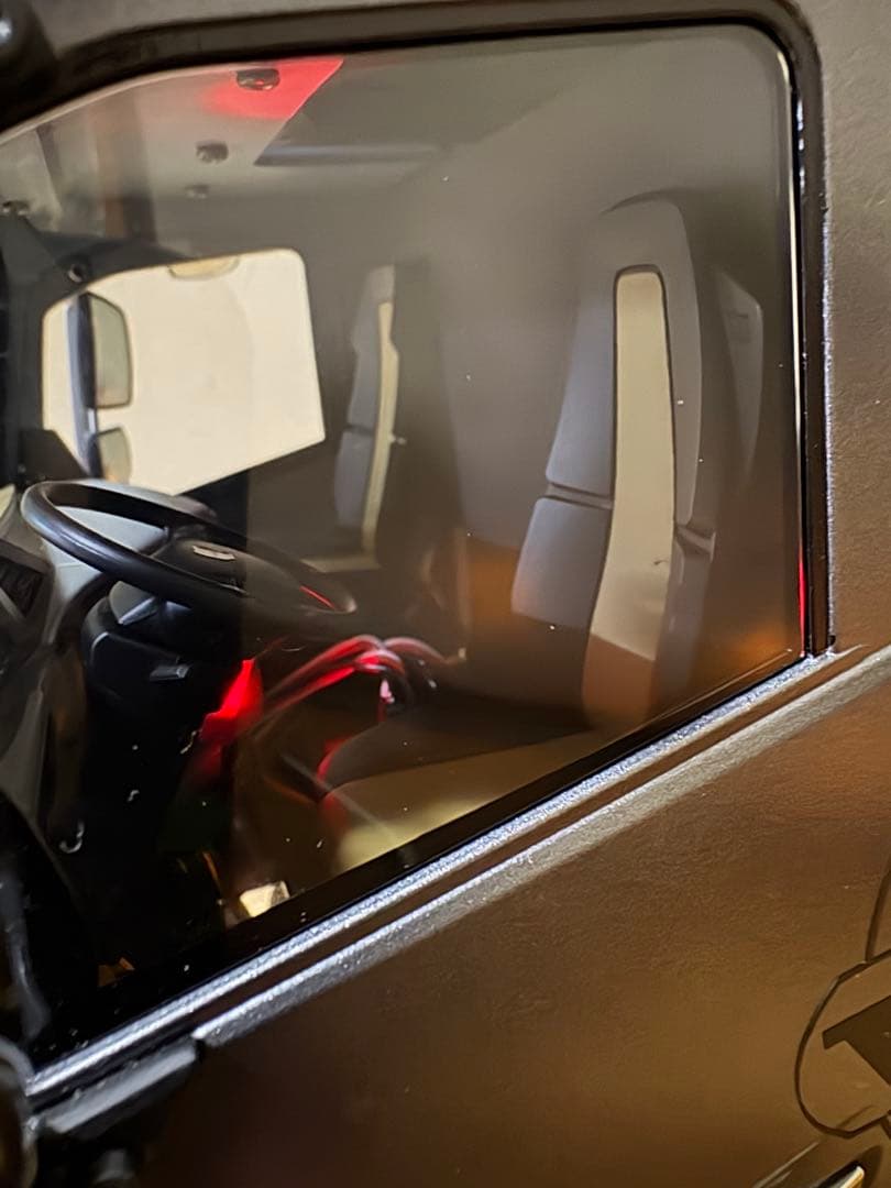 タミヤ　1/14 トレーラーラジコン　VOLVO FH16 グローブトロッター