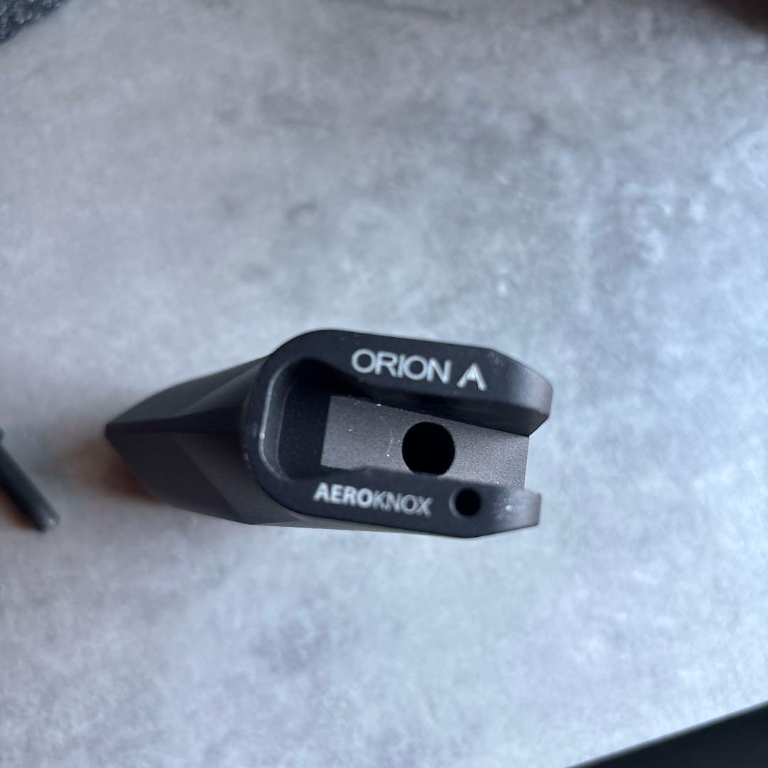 実物グリップ　aeroknox