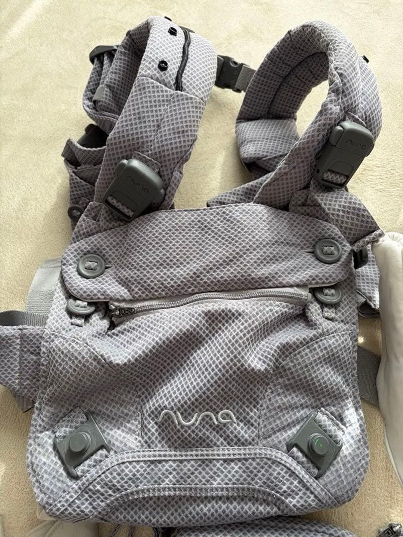 NUNA Cuddle Clic 抱っこ紐 グレー
