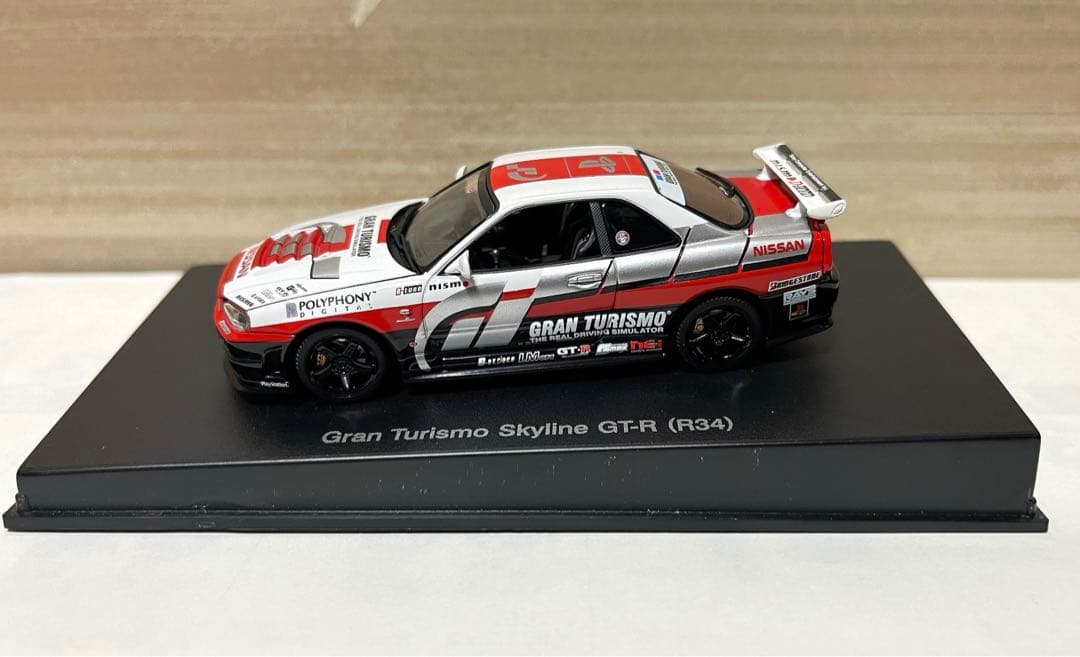 オートアート　1/43 Gran Turismo Skyline GT-R