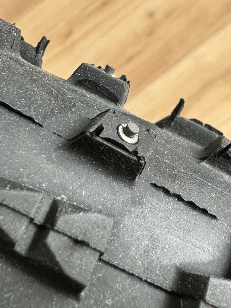 45nrth dillinger 4 60TPI Studs 27.5×3.8