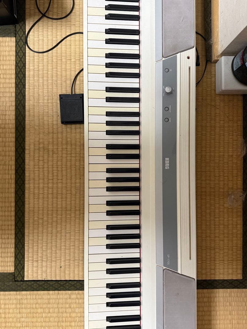 KORG sp-170s ホワイト 88鍵 電子ピアノ