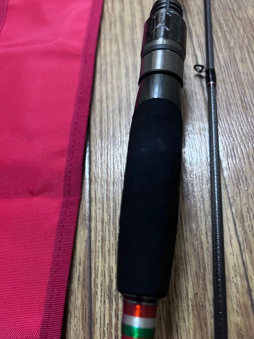 スミス　スモーキーラミアス　srm-s75