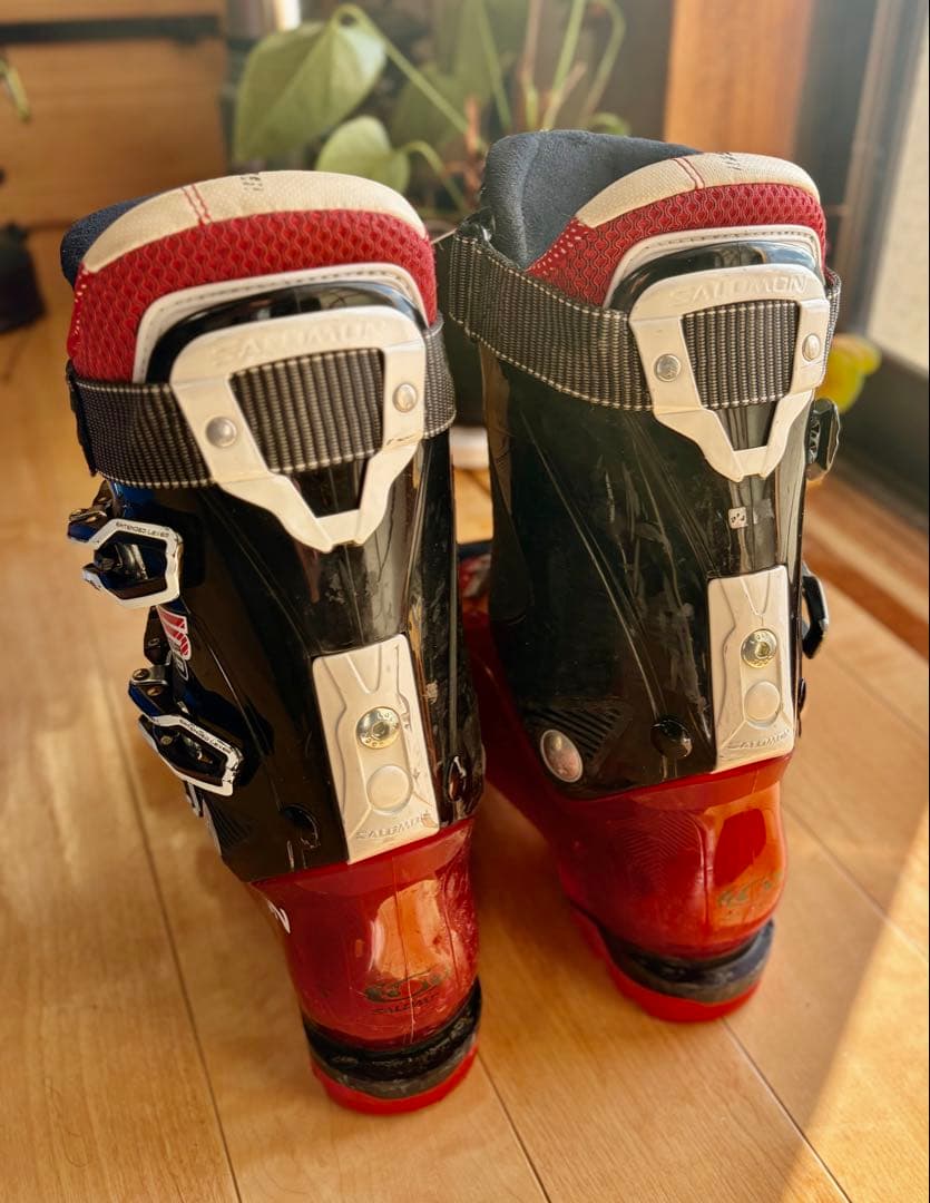 ★SALOMON RS 100 スキーブーツ