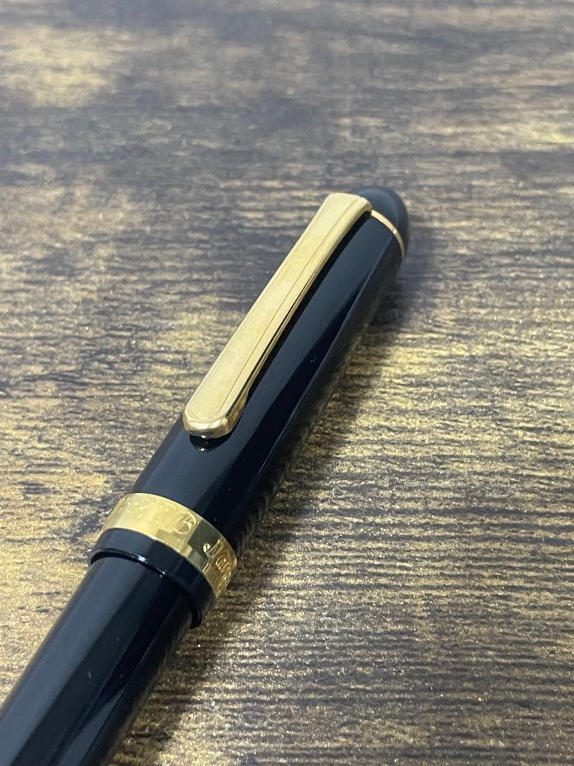 新品未使用　PTB-10000B 細字　プラチナ　万年筆