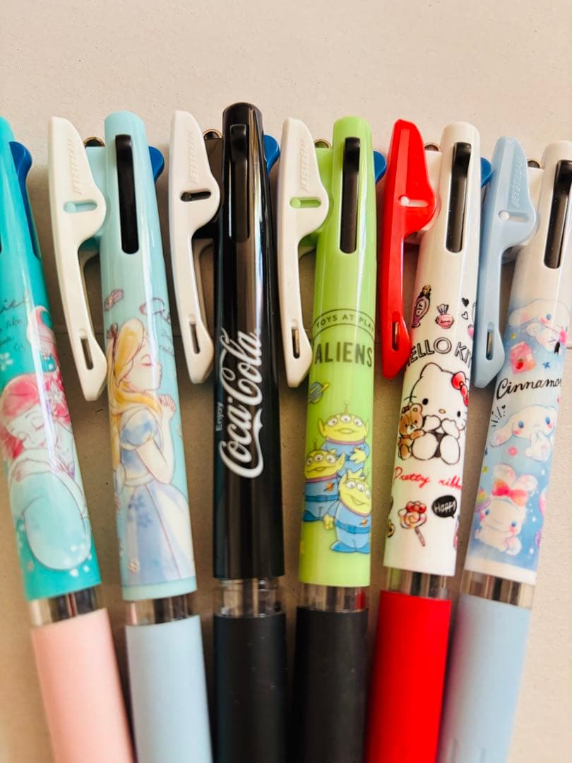 キャラクターデザイン ボールペン6本セット