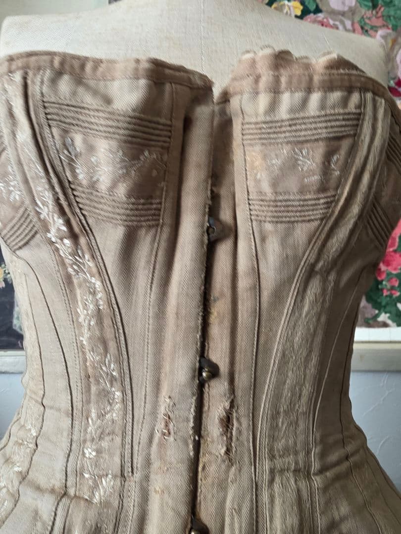 アンティークコルセット