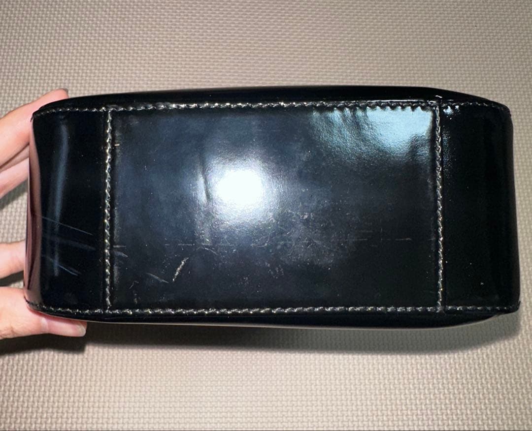 グッチ インターロッキングG ワンショルダーバッグパテントレザー