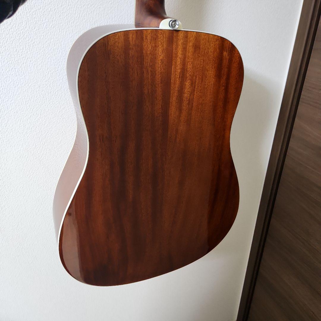 James アコースティックギター J-300D ギターケース付き