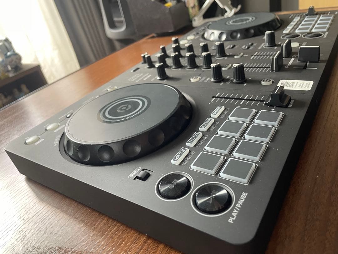 Pioneer DJ DDJ-FLX4 コントローラー